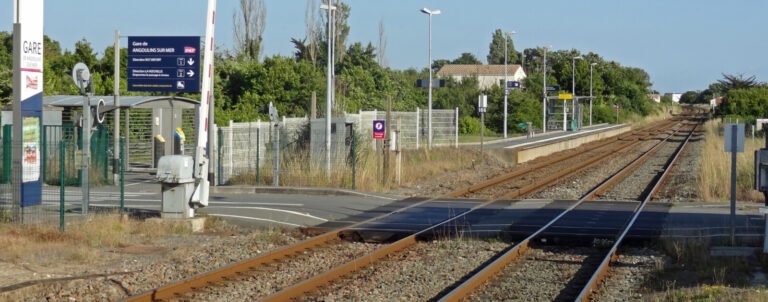 Gare ferroviaire d'Angoulins-sur-Mer, commune de l'agglomération de La Rochelle